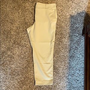NY&CO Khaki Cropped Capris